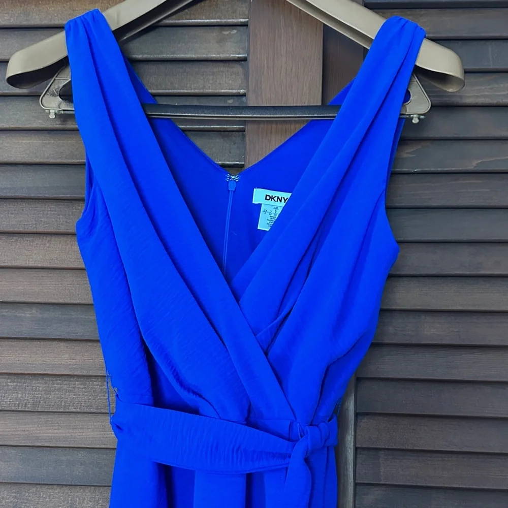 Chic Asymmetrical DKNY Blue Dress Size 4 - Picture 3 of 5